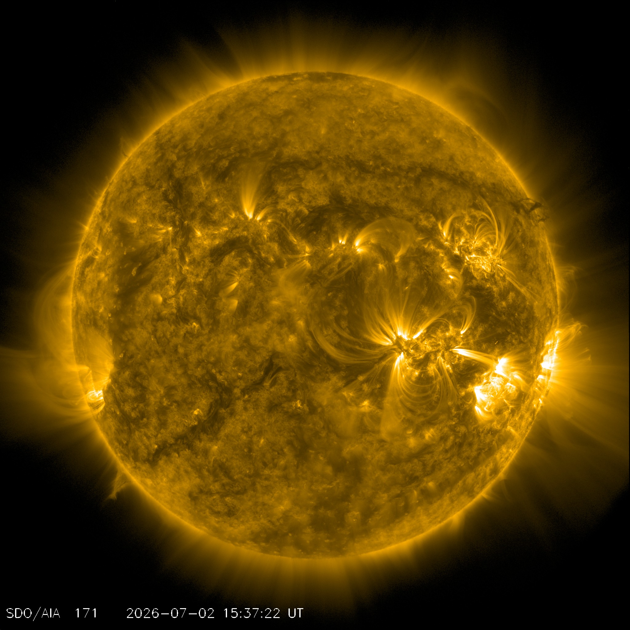 The Sun in extreme-ultraviolet 171-angstrom light from NASA's Solar Dynamics Observatory, showing glowing magnetic loops